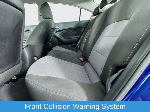 Used 2017 Kia Forte S w/ S Technology Package image 25
