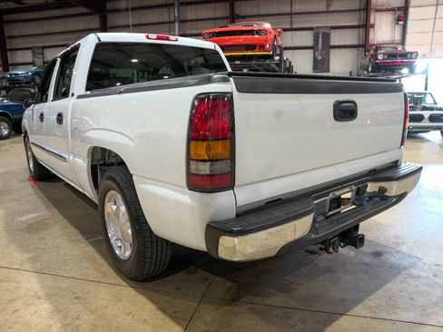 Used 2005 GMC Sierra 1500 SLT w/ Light Duty Power Package RWD image 6