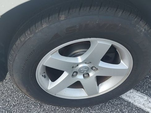 Used 2009 Dodge Charger SE RWD image 5