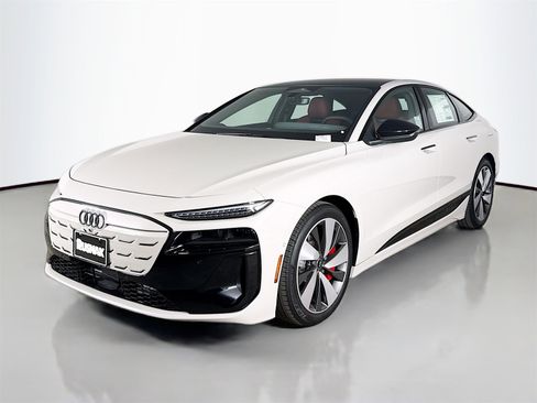New 2025 Audi S6 e-tron Premium image 3