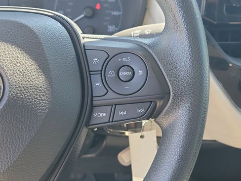 Certified 2023 Toyota Corolla LE image 23