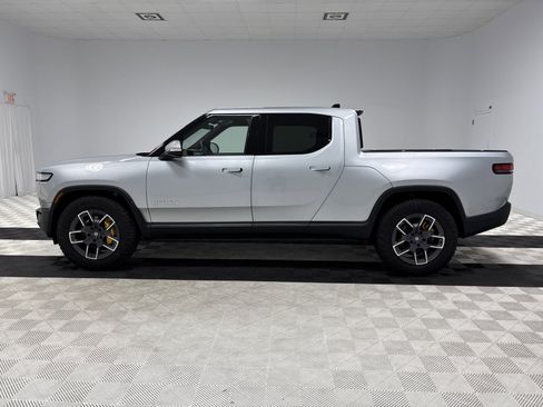 Used 2023 Rivian R1T Adventure image 2