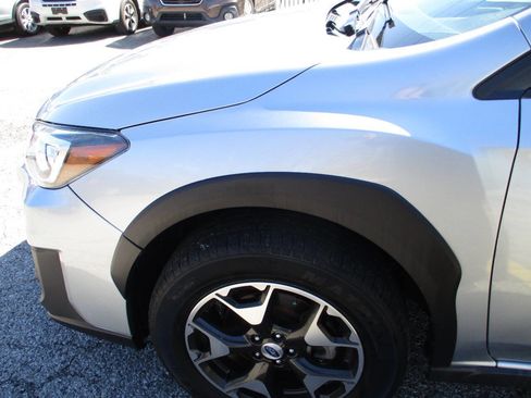 Used 2018 Subaru Crosstrek 2.0i Premium w/ Eyesight System image 13