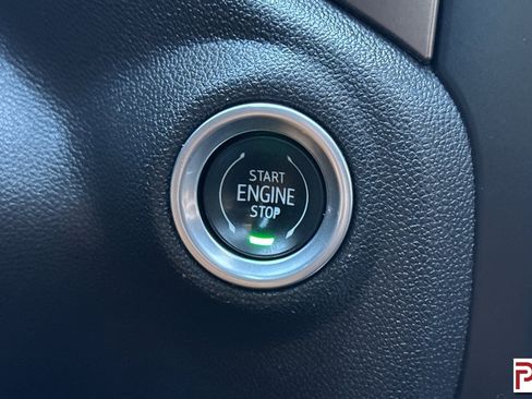 Used 2022 Chevrolet Silverado 1500 High Country w/ Technology Package image 26