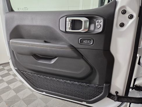 New 2026 Jeep Gladiator Sport image 23