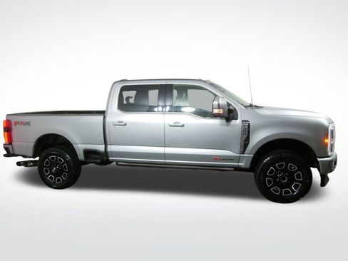 Used 2024 Ford F350 Platinum w/ FX4 Off-Road Package AWD/4WD image 2