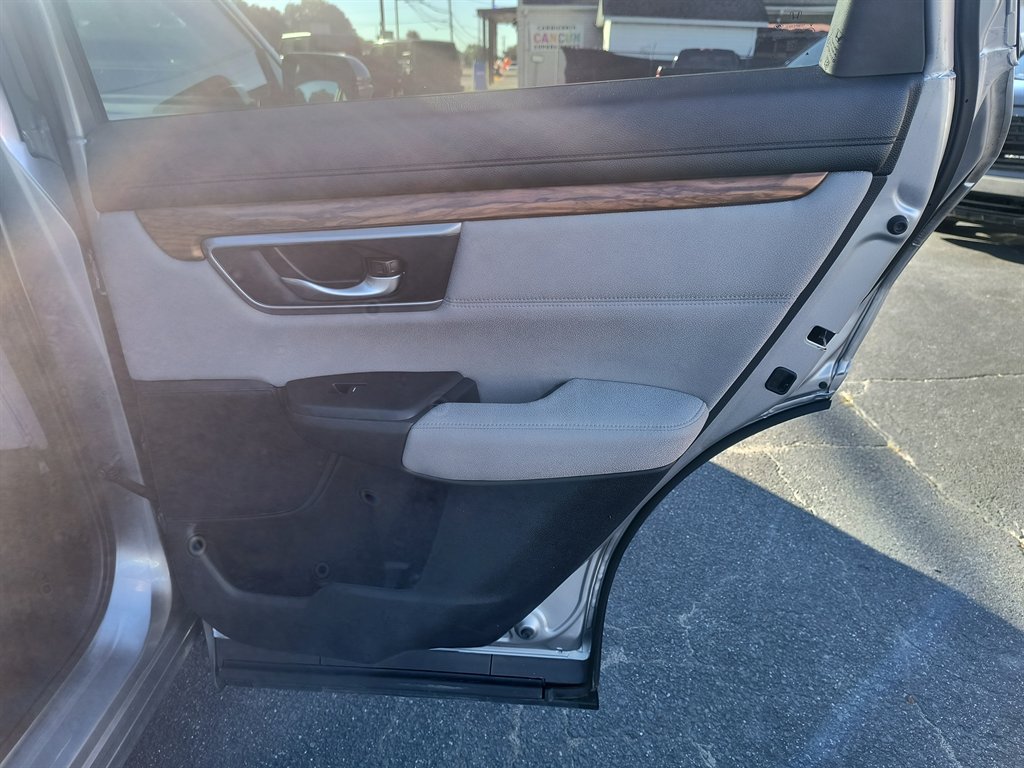 Used 2017 Honda CR-V EX image 25