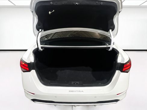 Used 2023 Nissan Sentra SV FWD image 17