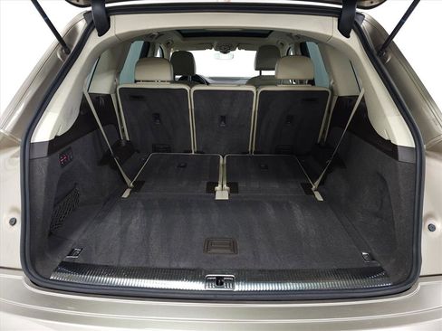 Used 2019 Audi Q7 3.0T Premium Plus w/ Premium Plus Package image 7