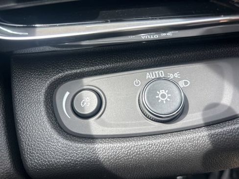 New 2026 Buick Envista Sport Touring w/ Convenience I Package FWD image 21