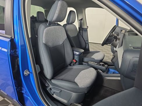 Certified 2025 Ford Maverick XLT w/ XLT Luxury Package image 22