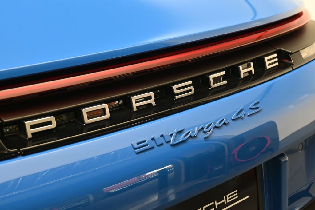 Certified 2026 Porsche 911 Targa 4S AWD/4WD image 37
