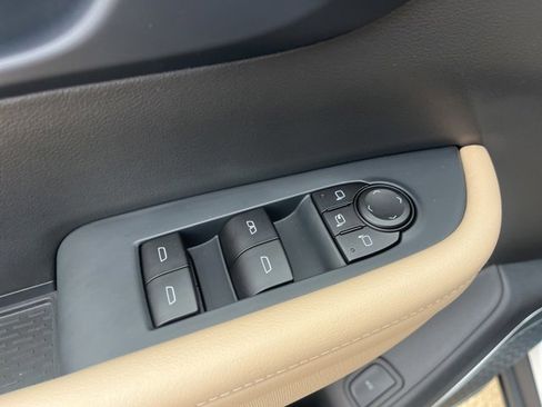 New 2026 Buick Enclave Preferred w/ Power Package image 11