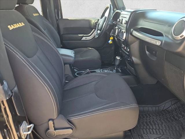 Used 2014 Jeep Wrangler Sahara w/ Connectivity Group AWD/4WD image 19