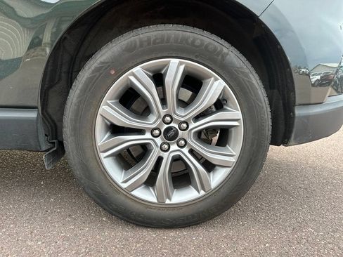 Used 2024 Ford Edge Titanium AWD/4WD image 42
