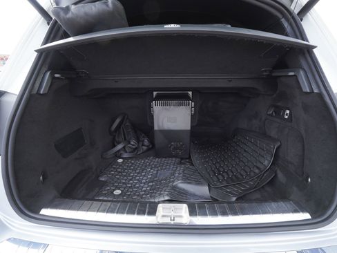 Used 2023 Mercedes-Benz Maybach GLS 600 4MATIC image 64