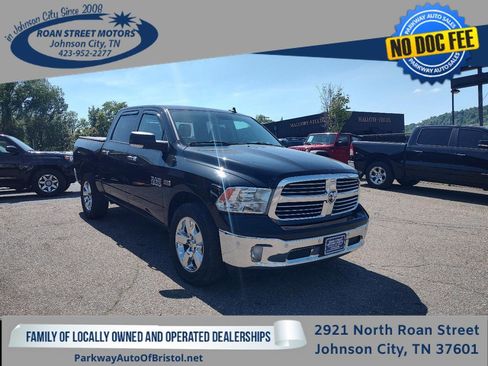 Used 2016 RAM 1500 Big Horn AWD/4WD image 1