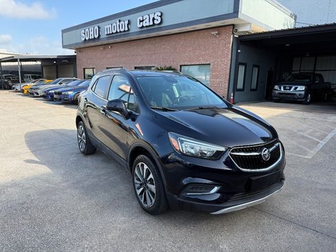 Used 2022 Buick Encore Preferred w/ Safety Package AWD/4WD image 2