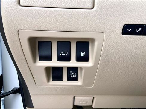 Used 2015 Lexus RX 350 FWD image 32