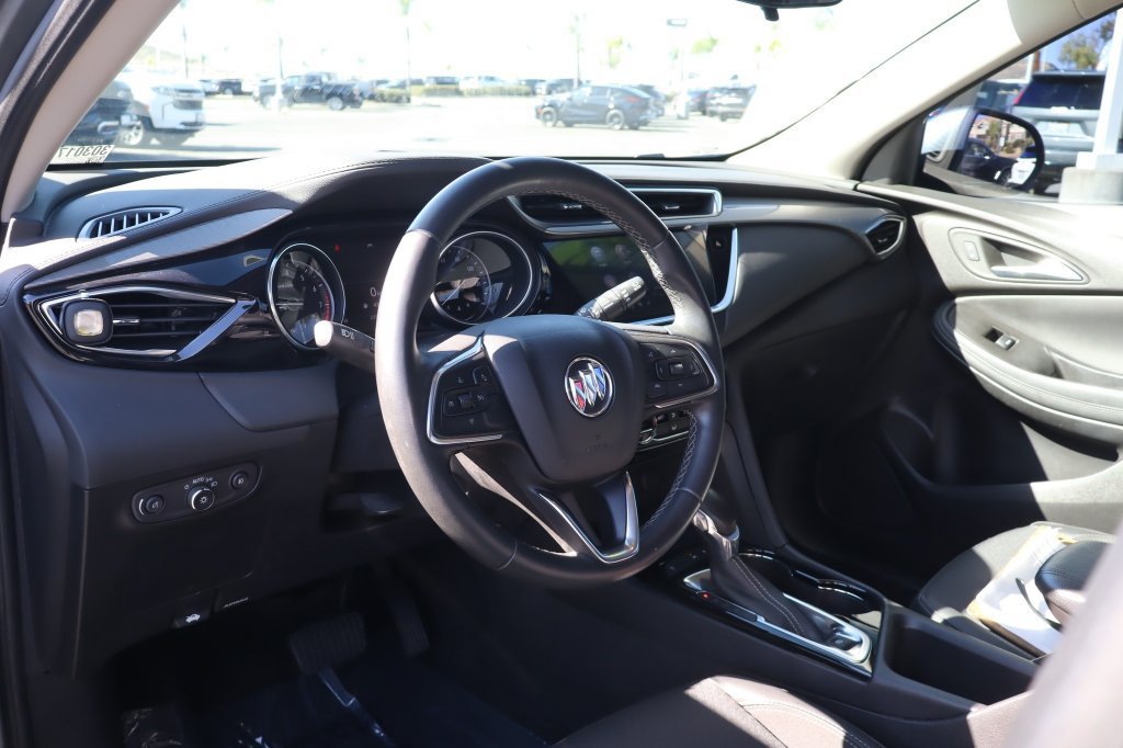 Used 2022 Buick Encore GX Select w/ Sport Touring Package FWD image 20