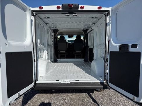 New 2026 RAM ProMaster 2500 FWD image 4