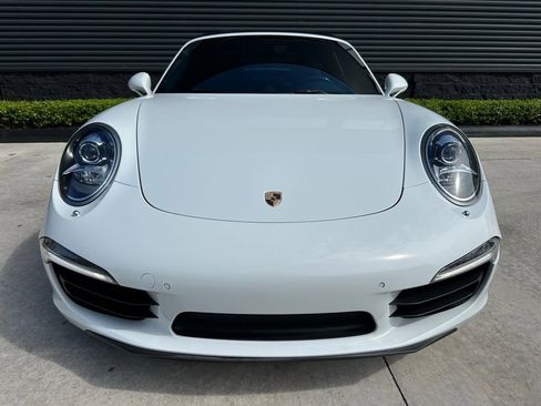 Certified 2015 Porsche 911 Targa 4S AWD/4WD image 8