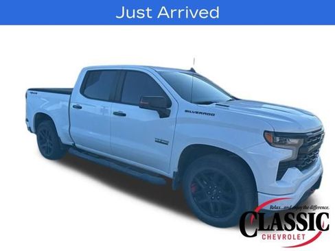 Used 2023 Chevrolet Silverado 1500 RST w/ Redline Edition image 11