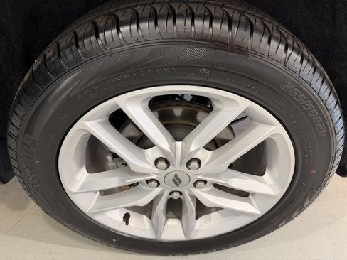 Used 2023 Dodge Durango GT image 29