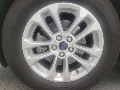 Used 2021 Ford Escape SE FWD image 31