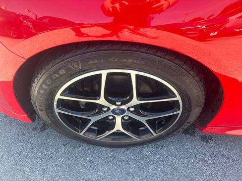Used 2016 Ford Focus SE w/ SE Sport Package FWD image 10