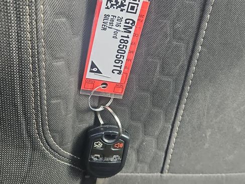 Used 2016 Ford Fiesta SE w/ Equipment Group 201A FWD image 20