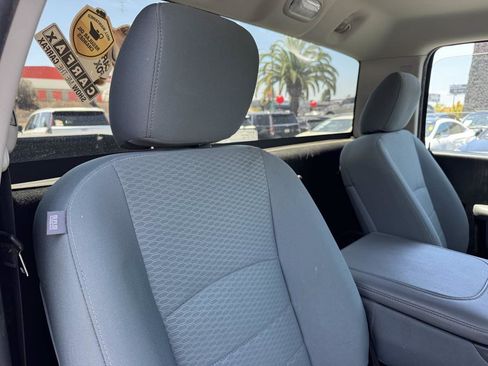 Used 2018 RAM 1500 Express RWD image 12