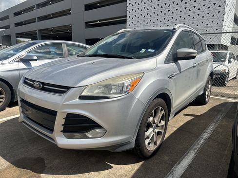 Used 2014 Ford Escape Titanium image 12