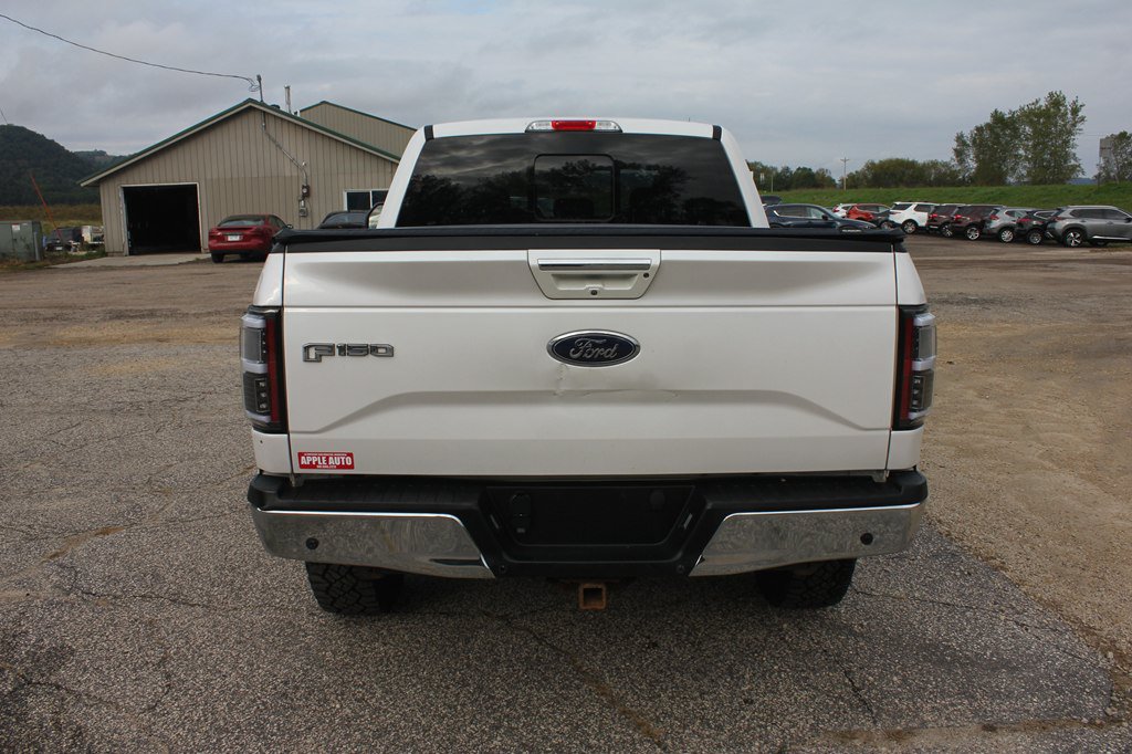 Used 2016 Ford F150 Lariat w/ Equipment Group 502A Luxury AWD/4WD image 6