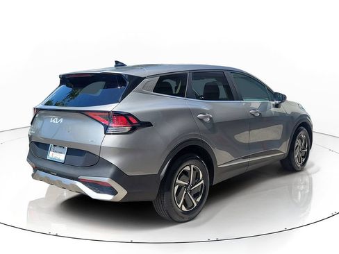 Certified 2024 Kia Sportage LX FWD image 4