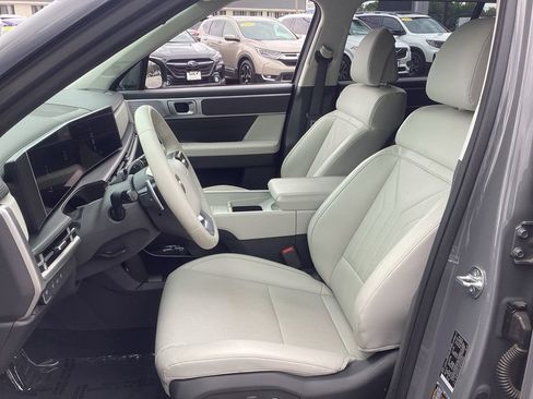 Used 2024 Hyundai Santa Fe SEL AWD/4WD image 14
