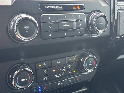 Used 2021 Ford F250 Lariat w/ Lariat Ultimate Package image 23