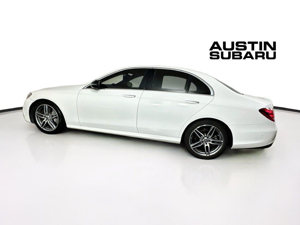 Used 2018 Mercedes-Benz E 300 image 4