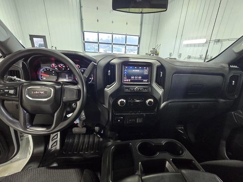 Used 2021 GMC Sierra 3500 4x4 Regular Cab w/ Convenience Package image 9