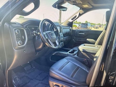 Used 2019 GMC Sierra 1500 Denali w/ Denali Ultimate Package AWD/4WD image 5