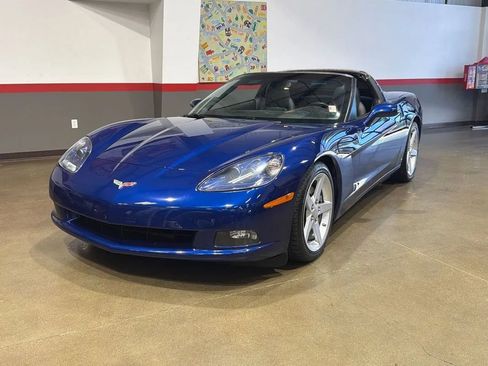 Used 2006 Chevrolet Corvette Coupe RWD image 79