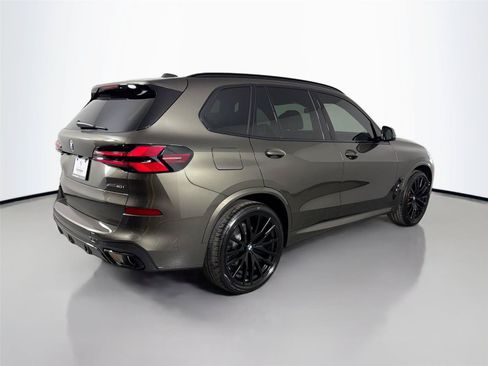 New 2026 BMW X5 xDrive40i w/ M Sport Package AWD/4WD image 6