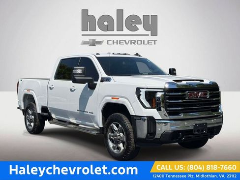Used 2025 GMC Sierra 2500 SLE w/ SLE Value Package; AWD/4WD image 1