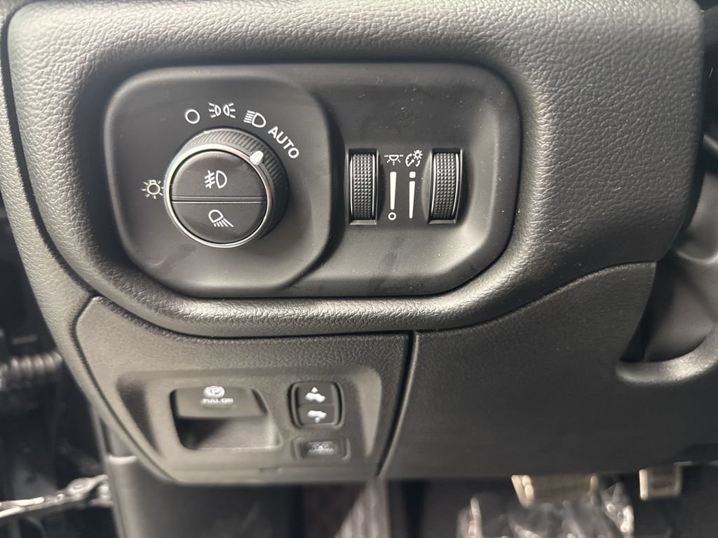 Used 2026 RAM 1500 RHO w/ Bed Utility Group AWD/4WD image 24