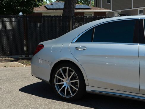Used 2014 Mercedes-Benz S 63 AMG 4MATIC Sedan image 30