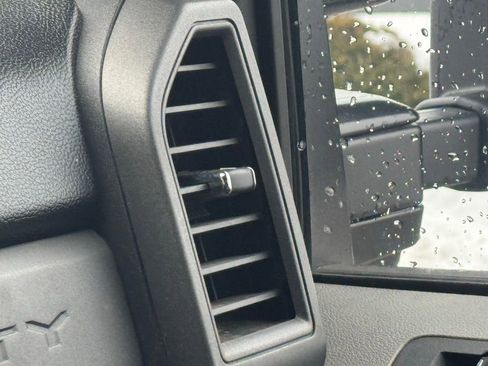 Used 2017 Ford F250 XL w/ STX Appearance Package image 48