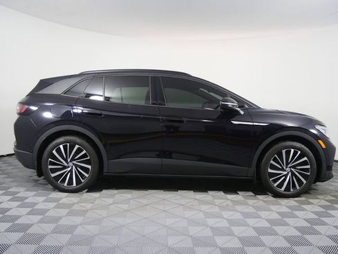 Used 2024 Volkswagen ID.4 S image 2