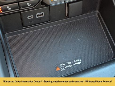 Used 2023 Chevrolet Tahoe Z71 w/ Luxury Package image 14