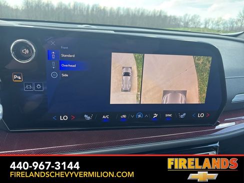 New 2026 Chevrolet Traverse Z71 w/ Enhanced Driving Package AWD/4WD image 33