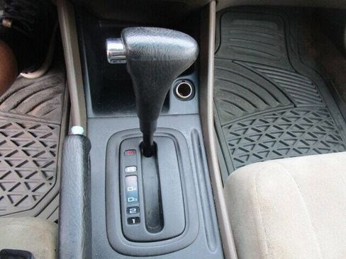 Used 1999 Honda Accord LX image 6